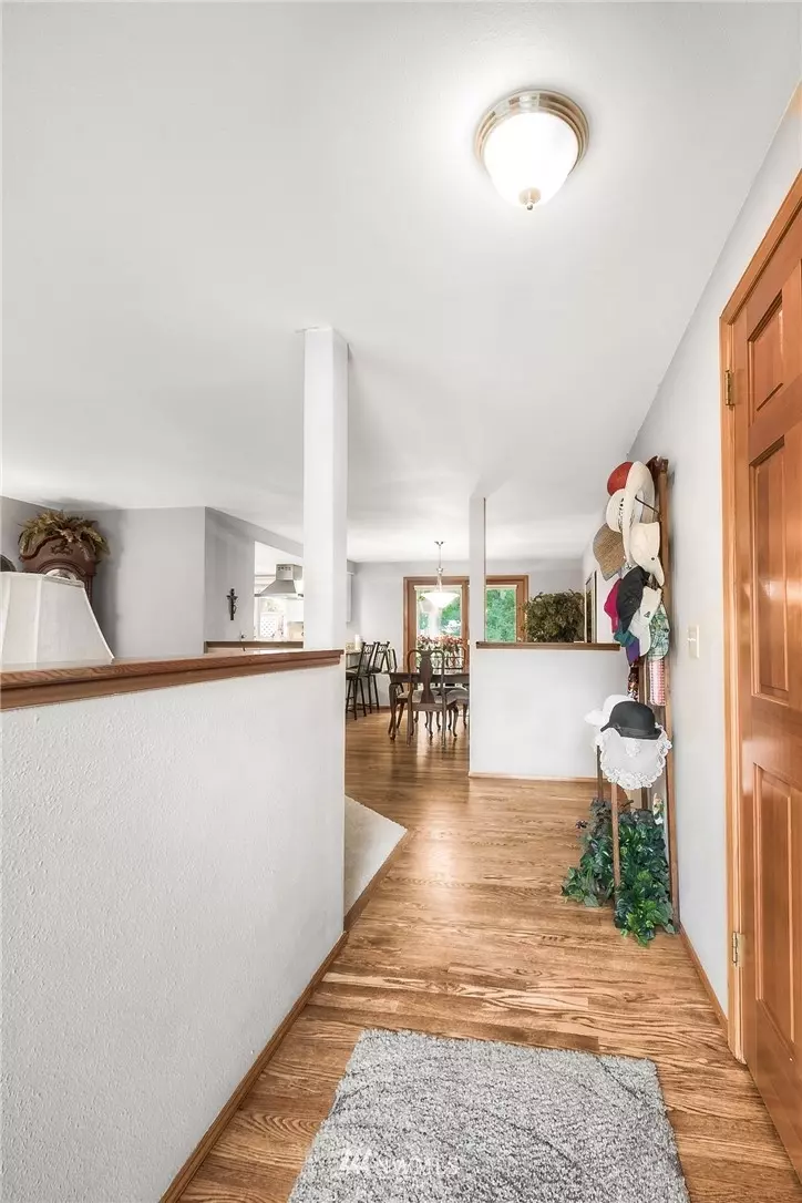  13839 146th Pl SE, Renton, WA 98059 photo 4