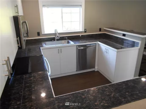 17319 Riverside Pl #2E, Bothell, WA 98011 photo 7