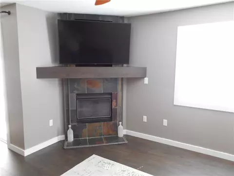 17319 Riverside Pl #2E, Bothell, WA 98011 photo 2