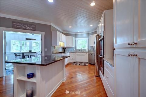 241 E Soderberg Rd, Allyn, WA 98524 photo 8