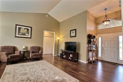 15511 148th Avenue Ct E, Orting, WA 98360 photo 5