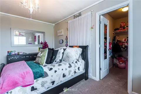 20229 40th Ave E, Spanaway, WA 98387 photo 29