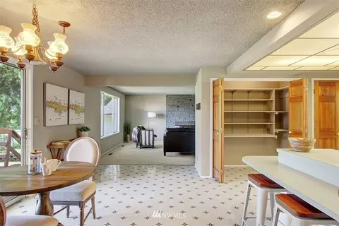 8615 4th Pl SE, Everett, WA 98208 photo 9