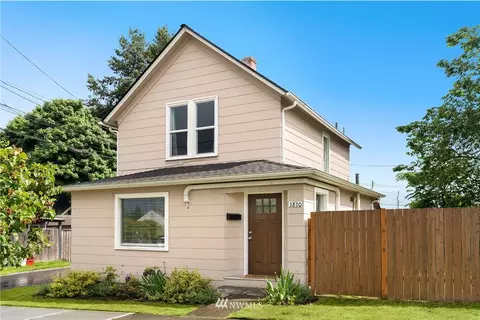 1810 23rd St, Everett, WA 98201 photo 1