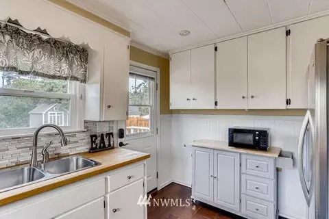 5501 Rockefeller Ave, Everett, WA 98203 photo 12