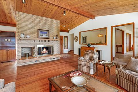 90 Geisers Way, Eastsound, WA 98245 photo 8