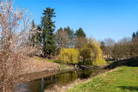 10838 E Riverside Dr #C301, Bothell, WA 98011 photo 19