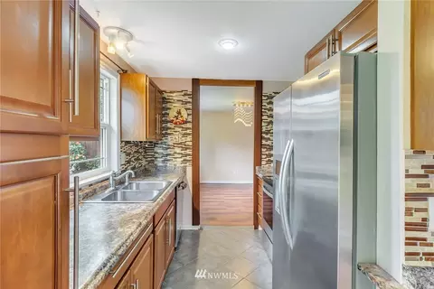 709 204th St SE, Bothell, WA 98012 photo 7