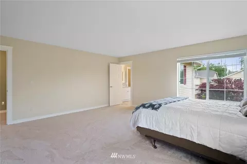 15514 40th Dr SE, Bothell, WA 98012 photo 18