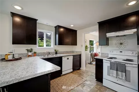 2331 Cedar St, Everett, WA 98201 photo 8