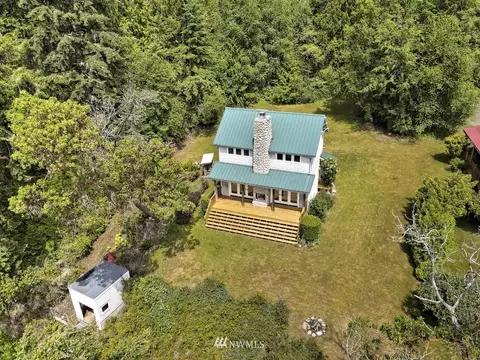 23 E Robbins Rd, Grapeview, WA 98546 photo 4