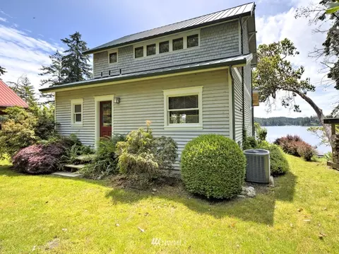 23 E Robbins Rd, Grapeview, WA 98546 photo 8