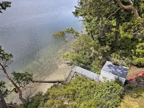 23 E Robbins Rd, Grapeview, WA 98546 photo 9