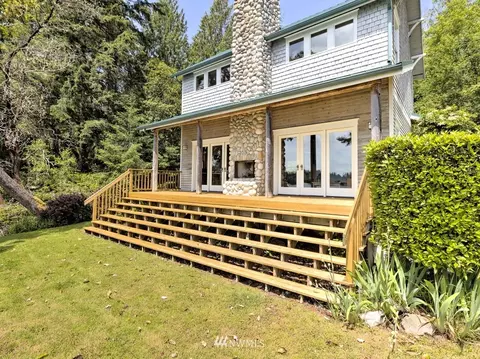 23 E Robbins Rd, Grapeview, WA 98546 photo 6