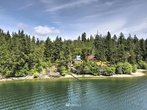 23 E Robbins Rd, Grapeview, WA 98546 photo 3