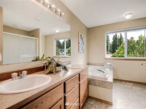 4915 204th Street Ct E, Spanaway, WA 98387 photo 18