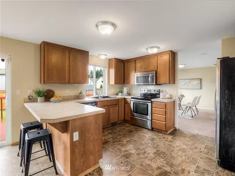 4915 204th Street Ct E, Spanaway, WA 98387 photo 8