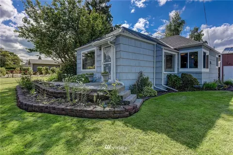 1225 E Casino Rd, Everett, WA 98203 photo 3