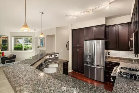 15700 116th Ave NE #101, Bothell, WA 98011 photo 9