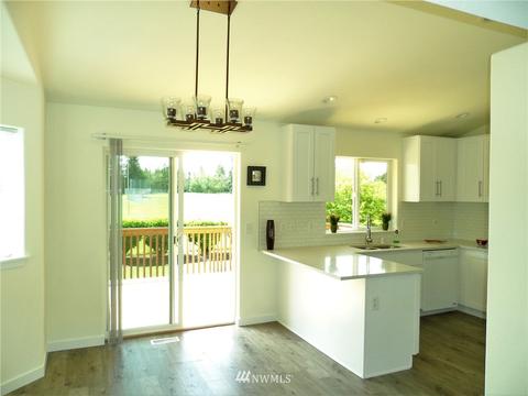 9706 Sharon Dr, Everett, WA 98204 photo 8