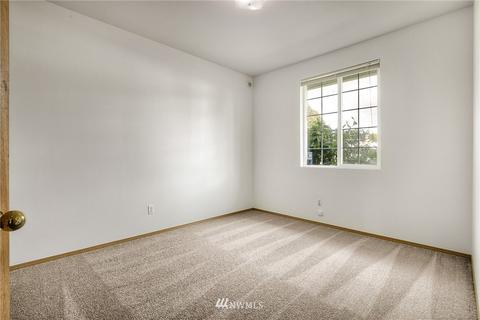 21602 43rd Avenue Ct E, Spanaway, WA 98387 photo 12