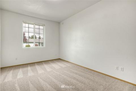 21602 43rd Avenue Ct E, Spanaway, WA 98387 photo 14