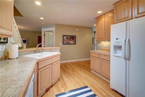 160 E Soderberg Rd #J27, Allyn, WA 98524 photo 6