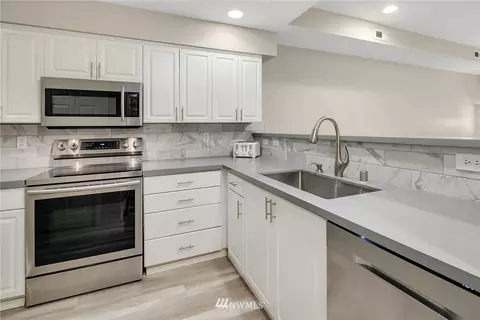 21608 9th Ave SE #B 101, Bothell, WA 98021 photo 5