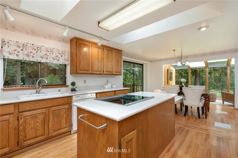 23011 49th Ave SE, Bothell, WA 98021 photo 9