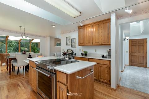 23011 49th Ave SE, Bothell, WA 98021 photo 8