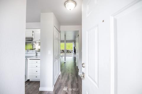 1526 192nd St SE #M1, Bothell, WA 98012 photo 4