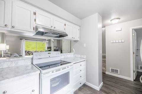 1526 192nd St SE #M1, Bothell, WA 98012 photo 5