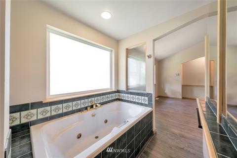 23304 SE 35th Ave, Bothell, WA 98021 photo 19