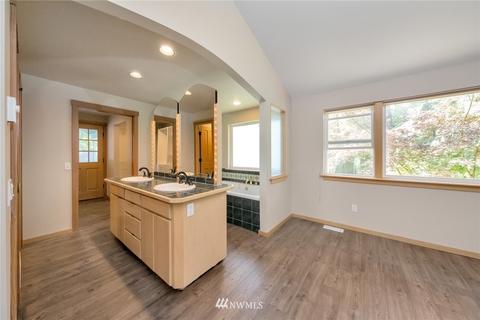 23304 SE 35th Ave, Bothell, WA 98021 photo 17