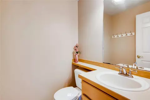 310 216th St SW, Bothell, WA 98021 photo 17