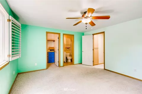 310 216th St SW, Bothell, WA 98021 photo 12