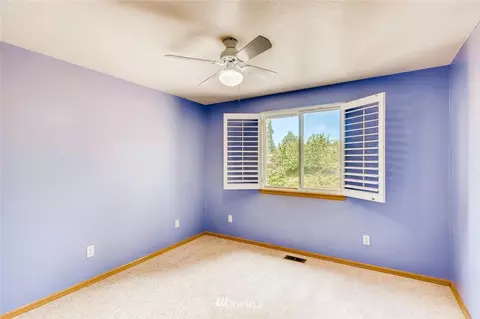 310 216th St SW, Bothell, WA 98021 photo 20
