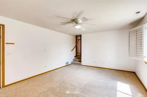 310 216th St SW, Bothell, WA 98021 photo 11
