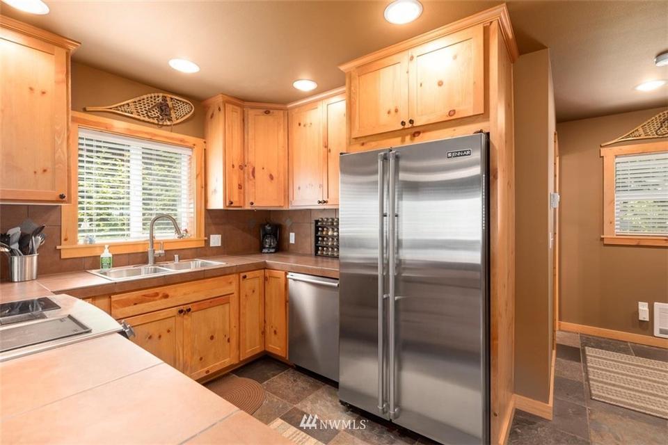  140 Kearny Dr, Snoqualmie Pass, WA 98068 photo 10