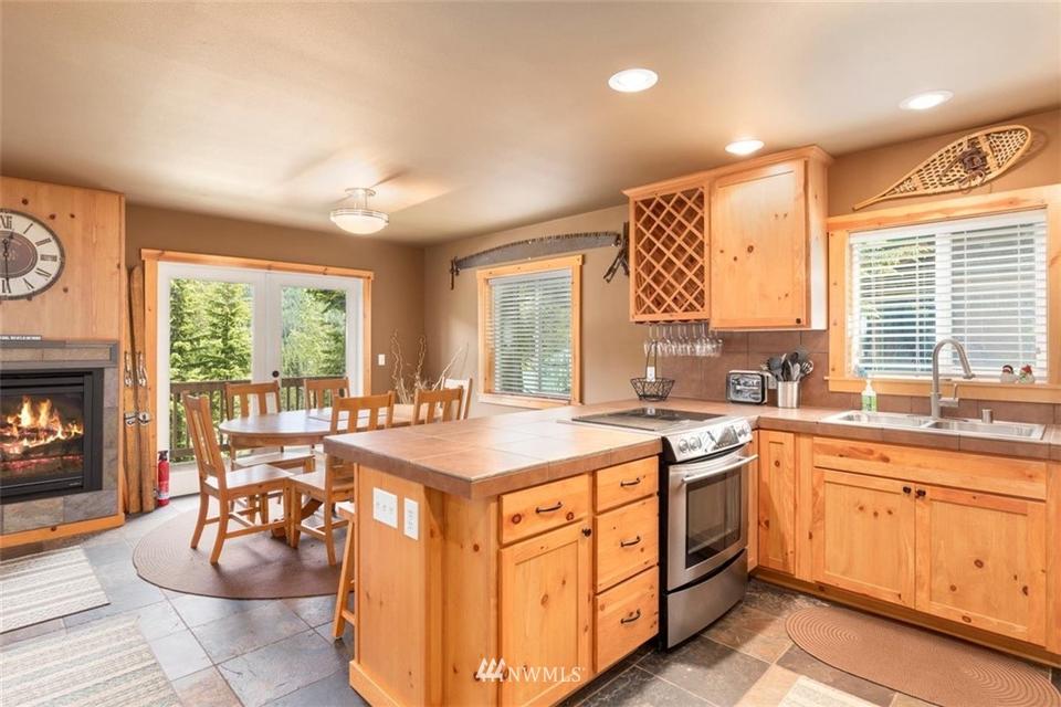  140 Kearny Dr, Snoqualmie Pass, WA 98068 photo 11