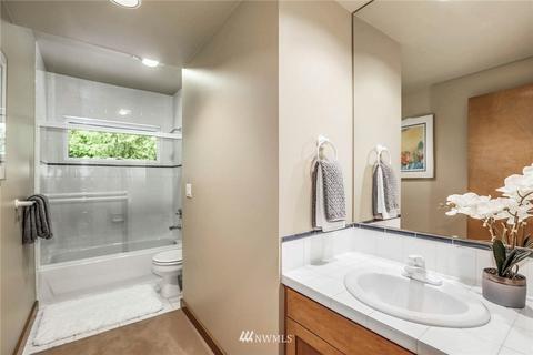 11104 NE 160th Pl, Bothell, WA 98011 photo 24