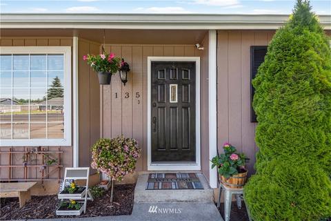 135 Valley Meadows Loop, Chehalis, WA 98532 photo 2