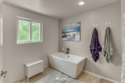 22027 7th Ave W, Bothell, WA 98021 photo 24