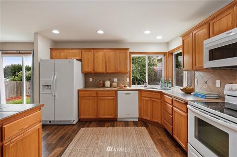 1417 201st Street Ct E, Spanaway, WA 98387 photo 8