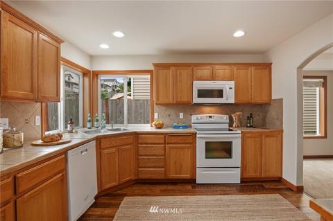 1417 201st Street Ct E, Spanaway, WA 98387 photo 10