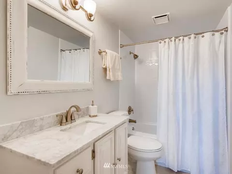 17313 17th Dr SE, Bothell, WA 98012 photo 17