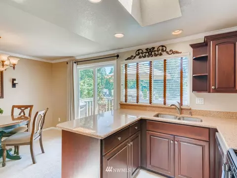 17313 17th Dr SE, Bothell, WA 98012 photo 6