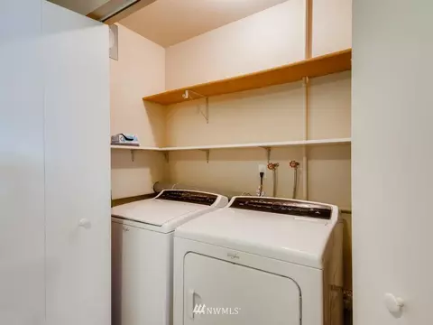 17313 17th Dr SE, Bothell, WA 98012 photo 20