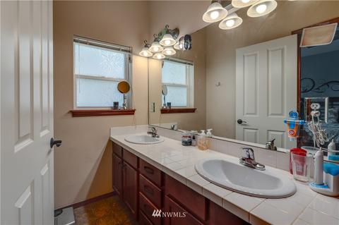 1057 215th Pl SE, Bothell, WA 98021 photo 25