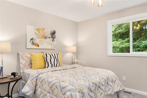 12510 SE 48th Pl, Bellevue, WA 98006 photo 22